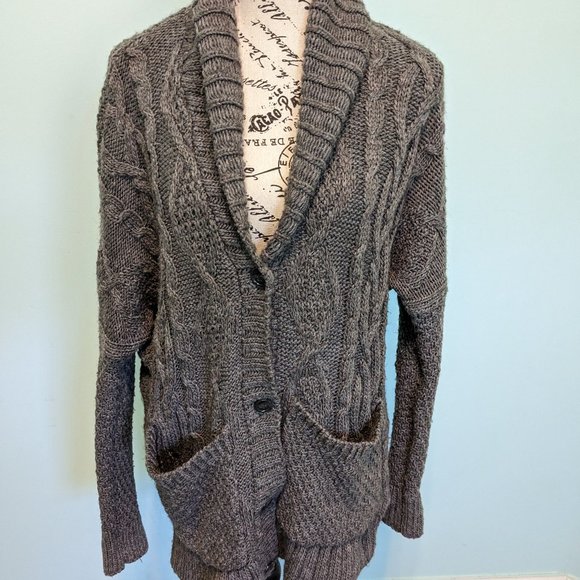 American Eagle Women’s Cardigan Knit Sweater xs/s Gray W Front Pockets - Picture 1 of 4